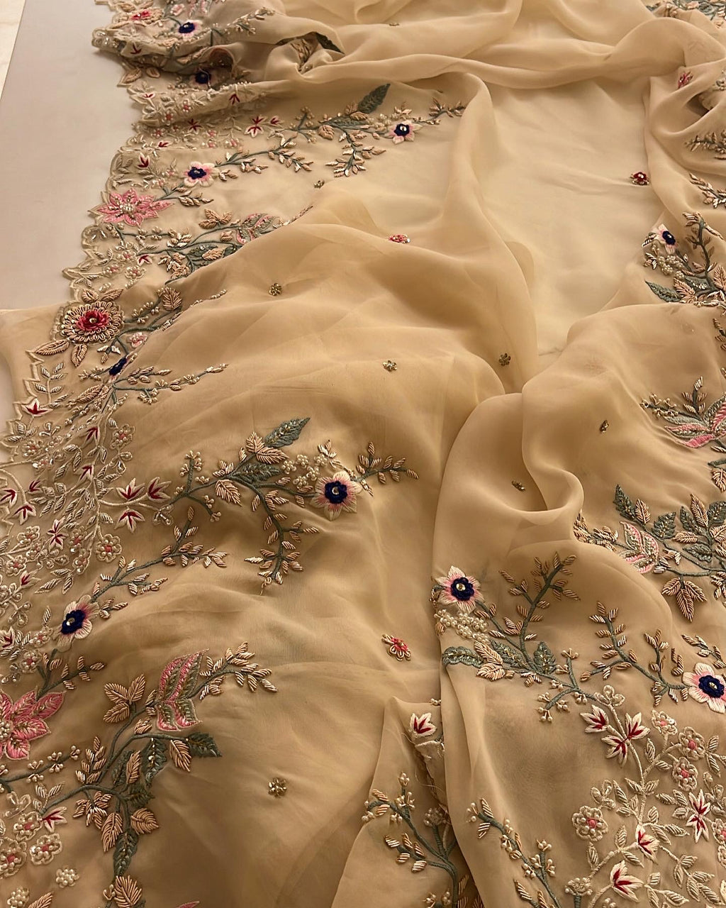 Exclusive  Saree